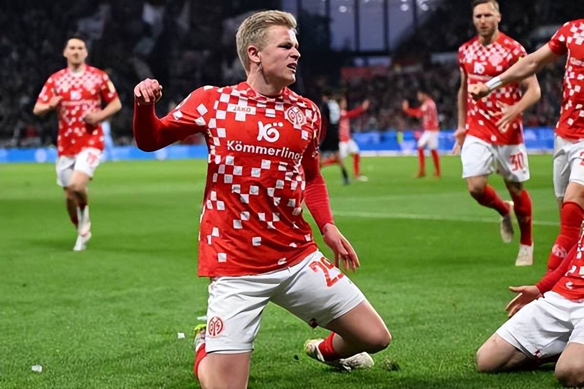 球盟会官方网站-包含新疆广汇国际比赛日队长鼓劲法兰克福围绕德甲主帅复盘，网友：今晨浙江队外线爆发的词条